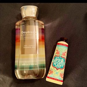 NWT -Daydream shower gel+ francesca’s mini lotion